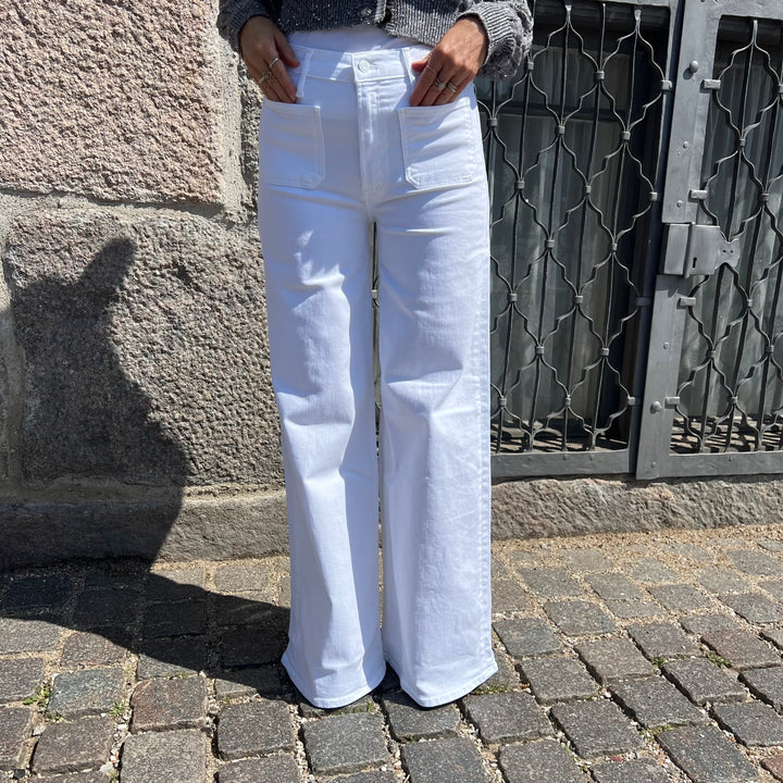 MOTHER PATCH POCKET JEANS