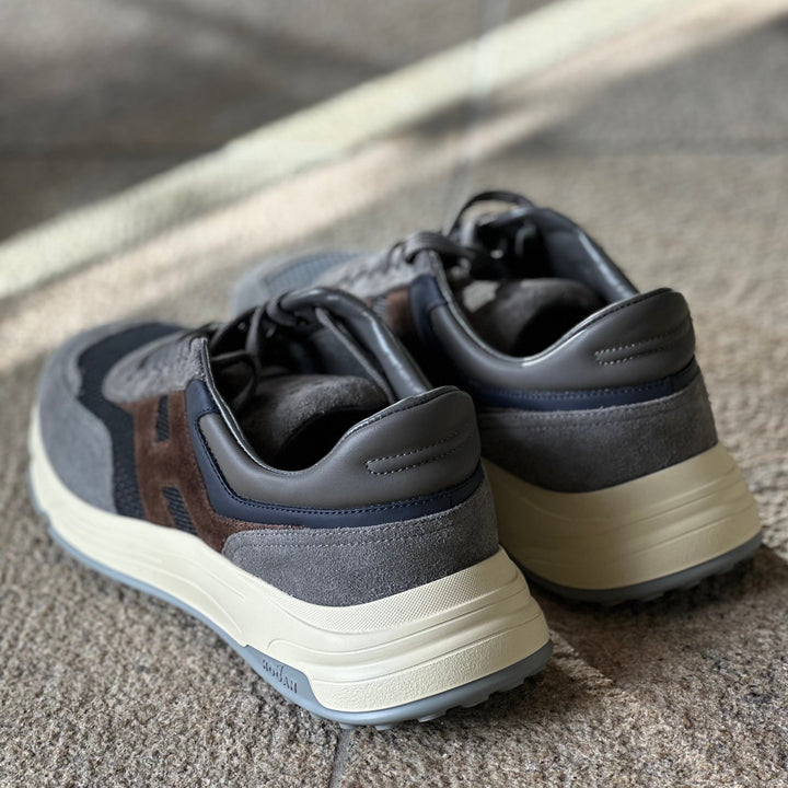 HOGAN SNEAKERS