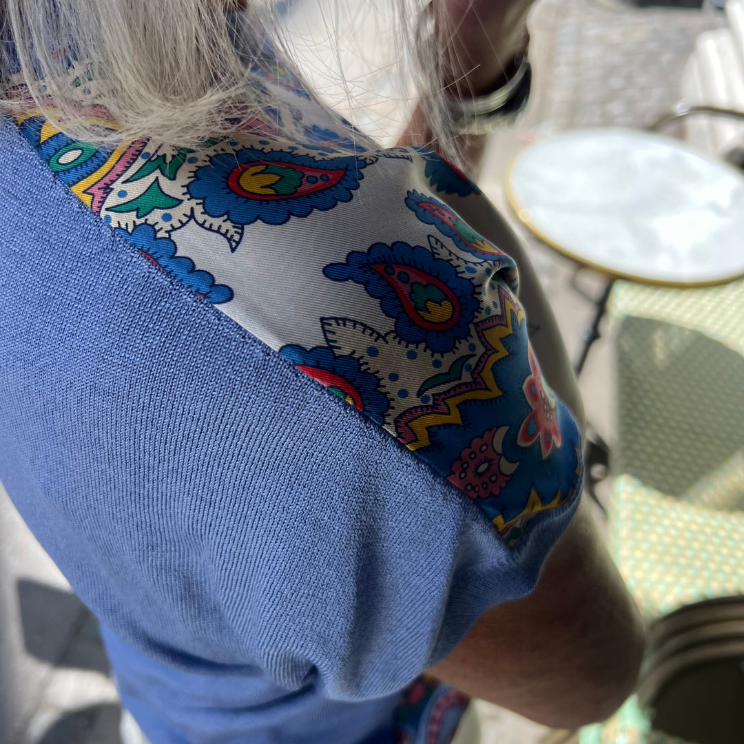 ETRO STRIKKET TSHIRT MED PRINT
