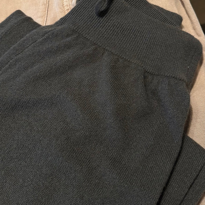 LISA YANG CASHMERE BUKS