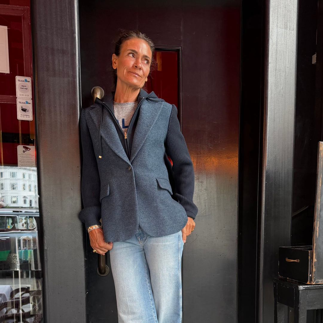 ELEVENTY BLAZER MED HÆTTE