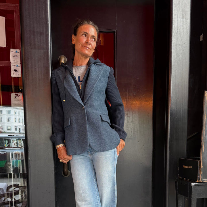 ELEVENTY BLAZER MED HÆTTE